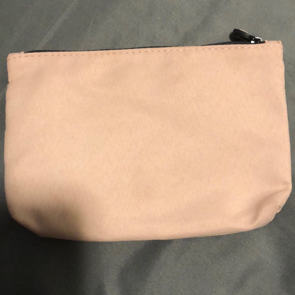 Ipsy bag - Picture 2 of 2
